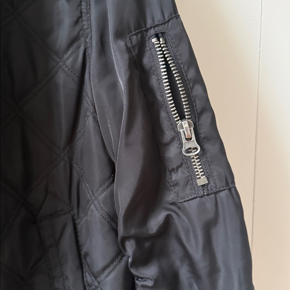 Nordstrom (Silence + Noise) Black Quilted Bomber Jacket - Picture 4 of 6